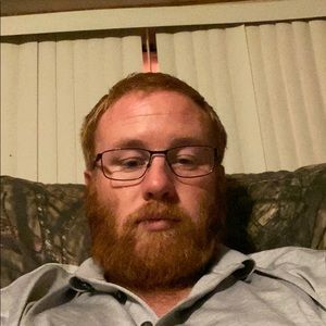 Meet your Posher, Dustin